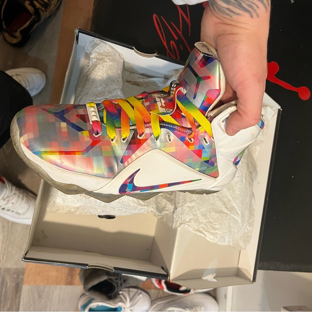 Lebron 12 prism size 9.5